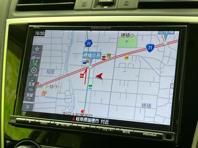 レヴォーグ ４ＷＤ１．６ＳＴＩスポーツアイサイト　新品タイヤ／保証書／純正　８インチ　ＳＤナビ／衝突安全装置／シートヒーター　前席／車線逸脱防止支援システム／シート　フルレザー／パーキングアシスト　バックガイド／ヘッドランプ　ＬＥＤ　革シート　４ＷＤ（9枚目）