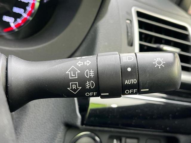 レヴォーグ ４ＷＤ１．６ＳＴＩスポーツアイサイト　新品タイヤ／保証書／純正　８インチ　ＳＤナビ／衝突安全装置／シートヒーター　前席／車線逸脱防止支援システム／シート　フルレザー／パーキングアシスト　バックガイド／ヘッドランプ　ＬＥＤ　革シート　４ＷＤ（21枚目）