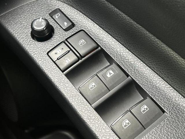 シエンタ G 新品タイヤ/保証書/純正 メモリーナビ/両側電動スライドドア/ヘッドランプ LED/Bluetooth接続/ETC/EBD付ABS/横滑り防止装置/バックモニター/フルセグTV/DVD バックカメラ(28枚目)