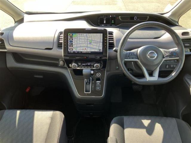 セレナ ハイウェイスターＶアーバンクロム　保証書／純正　１０インチ　ＳＤナビ／フリップダウンモニター　純正　１１インチ／インテリジェントルームミラー／衝突安全装置／両側電動スライドドア／アラウンドビューモニター／車線逸脱防止支援システム（4枚目）