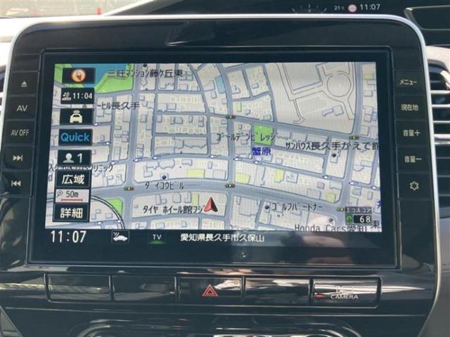 セレナ ハイウェイスターＶアーバンクロム　保証書／純正　１０インチ　ＳＤナビ／フリップダウンモニター　純正　１１インチ／インテリジェントルームミラー／衝突安全装置／両側電動スライドドア／アラウンドビューモニター／車線逸脱防止支援システム（11枚目）