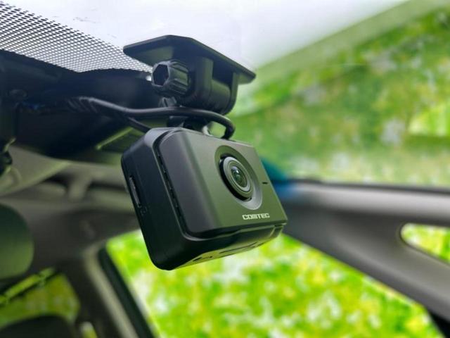 フリードハイブリッド ハイブリッドGホンダセンシング 新品タイヤ/保証書/社外 SDナビ/衝突安全装置/両側電動スライドドア/車線逸脱防止支援システム/ヘッドランプ LED/ETC/EBD付ABS/横滑り防止装置/アイドリングストップ/フルセグTV(17枚目)