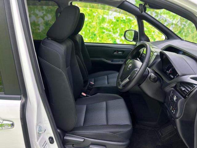 ヴォクシー ZSキラメキ2 新品タイヤ/エアロ/保証書/社外 11インチ SDナビ/衝突安全装置/両側電動スライドドア/車線逸脱防止支援システム/ヘッドランプ LED/ETC/EBD付ABS/横滑り防止装置 衝突被害軽減システム(4枚目)