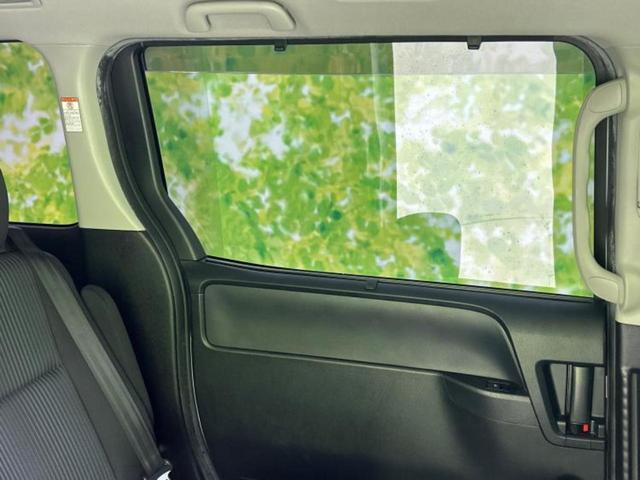 ヴォクシー ZSキラメキ2 新品タイヤ/エアロ/保証書/社外 11インチ SDナビ/衝突安全装置/両側電動スライドドア/車線逸脱防止支援システム/ヘッドランプ LED/ETC/EBD付ABS/横滑り防止装置 衝突被害軽減システム(22枚目)