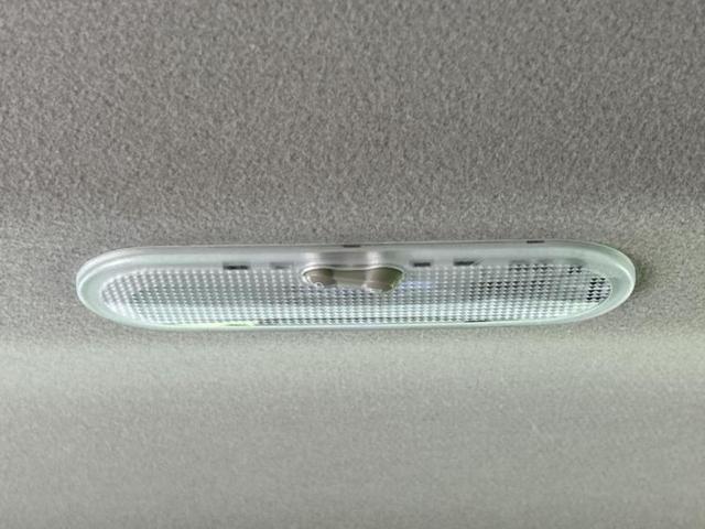 ノート eパワーX 保証書/純正 SDナビ/エマージェンシーブレーキ/車線逸脱防止支援システム/Bluetooth接続/ETC/EBD付ABS/横滑り防止装置/アイドリングストップ/フルセグTV/DVD DVD再生(42枚目)