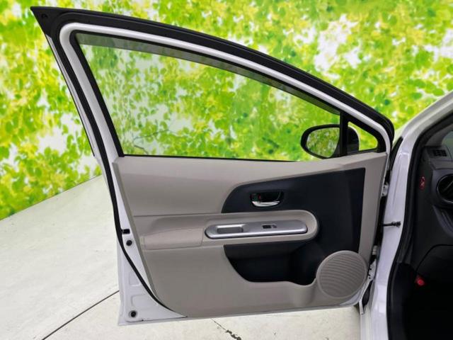 アクア G 新品タイヤ/保証書/純正 SDナビ/シートヒーター 前席/Bluetooth接続/ETC/EBD付ABS/横滑り防止装置/アイドリングストップ/フルセグTV/DVD/エアバッグ 運転席 ワンオーナー(22枚目)