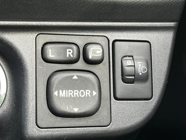 アクア G 新品タイヤ/保証書/純正 SDナビ/シートヒーター 前席/Bluetooth接続/ETC/EBD付ABS/横滑り防止装置/アイドリングストップ/フルセグTV/DVD/エアバッグ 運転席 ワンオーナー(33枚目)