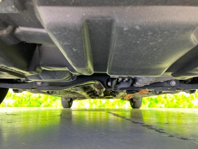 アクア G 新品タイヤ/保証書/純正 SDナビ/シートヒーター 前席/Bluetooth接続/ETC/EBD付ABS/横滑り防止装置/アイドリングストップ/フルセグTV/DVD/エアバッグ 運転席 ワンオーナー(44枚目)