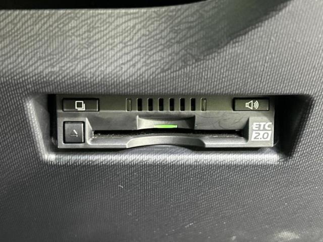 アクア Ｓ　新品タイヤ／保証書／純正　ＳＤナビ／衝突安全装置／車線逸脱防止支援システム／ドライブレコーダー　純正／Ｂｌｕｅｔｏｏｔｈ接続／ＥＴＣ／ＥＢＤ付ＡＢＳ／横滑り防止装置／アイドリングストップ／フルセグＴＶ（15枚目）