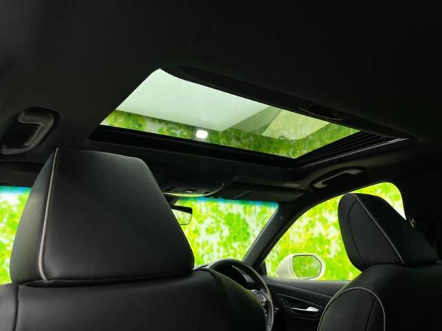 クラウンハイブリッド ＲＳアドバンス　サンルーフ／保証書／純正　８インチ　メモリーナビ／トヨタセーフティセンス／シートヒーター　前席／車線逸脱防止支援システム／シート　フルレザー／ドライブレコーダー　前後／ヘッドランプ　ＬＥＤ　革シート（16枚目）