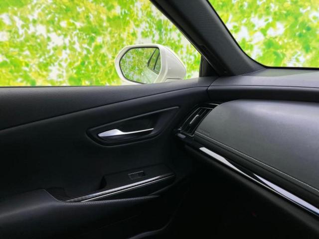 クラウンハイブリッド ＲＳアドバンス　サンルーフ／保証書／純正　８インチ　メモリーナビ／トヨタセーフティセンス／シートヒーター　前席／車線逸脱防止支援システム／シート　フルレザー／ドライブレコーダー　前後／ヘッドランプ　ＬＥＤ　革シート（31枚目）