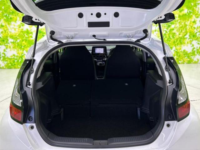 アクア X 保証書/ディスプレイオーディオ/トヨタセーフティセンス/車線逸脱防止支援システム/ヘッドランプ LED/USBジャック/Bluetooth接続/ABS/横滑り防止装置/アイドリングストップ(19枚目)