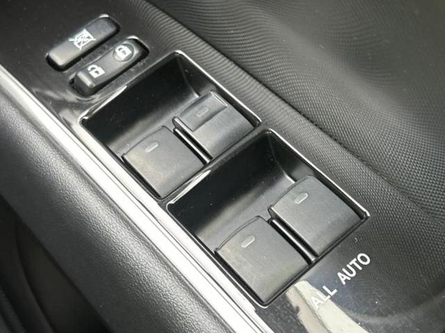 全国に店舗を展開しているのでどこでもお取り寄せが可能です！この車が気になるけど遠方だから・・・と諦める必要はありません！※別途陸送費が必要です。