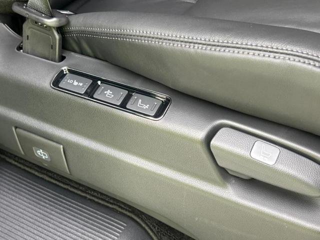 オデッセイハイブリッド eHEVアブソルート・EX 保証書/純正 11インチ メモリーナビ/フリップダウンモニター 純正 12.8インチ/ホンダセンシング/両側電動スライドドア/シートヒーター 全席/マルチビューカメラシステム/シート 合皮 電動シート(6枚目)