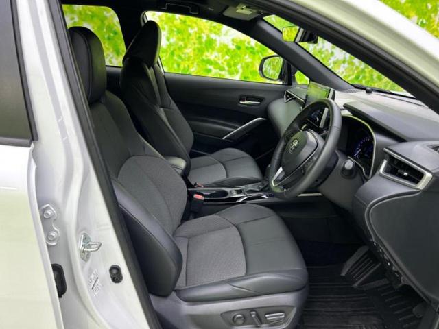 カローラクロス Ｚ　サンルーフ／純正エアロ／保証書／ディスプレイオーディオ＋ナビ／衝突安全装置／シートヒーター　前席／パノラミックビューモニター／車線逸脱防止支援システム／シート　ハーフレザー／電動バックドア　フルエアロ（4枚目）