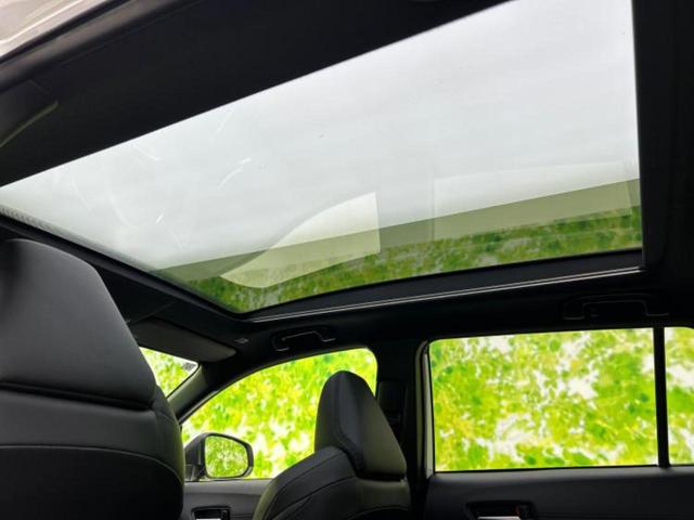 カローラクロス Ｚ　サンルーフ／純正エアロ／保証書／ディスプレイオーディオ＋ナビ／衝突安全装置／シートヒーター　前席／パノラミックビューモニター／車線逸脱防止支援システム／シート　ハーフレザー／電動バックドア　フルエアロ（17枚目）