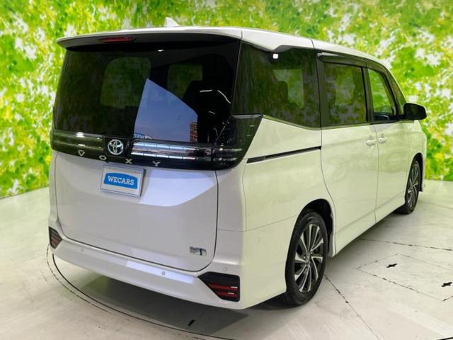 ヴォクシー ハイブリッドS-Z 新品タイヤ/保証書/ディスプレイオーディオ+ナビ10.5インチ/フリップダウンモニター 純正 14インチ/トヨタセーフティセンス/両側電動スライドドア/シートヒーター 前席 衝突被害軽減システム(3枚目)