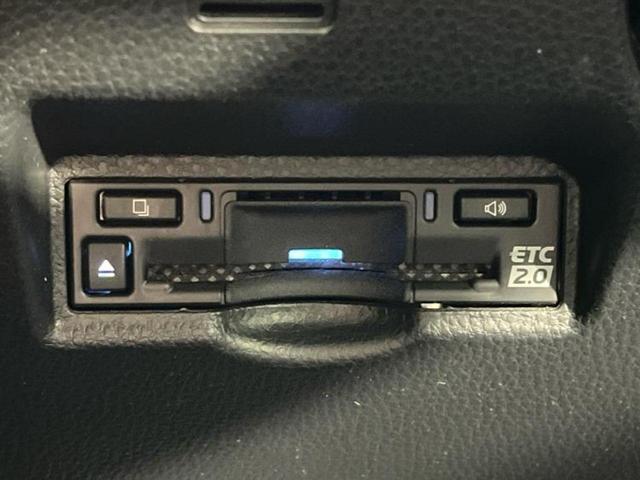 ヴォクシー ハイブリッドS-Z 新品タイヤ/保証書/ディスプレイオーディオ+ナビ10.5インチ/フリップダウンモニター 純正 14インチ/トヨタセーフティセンス/両側電動スライドドア/シートヒーター 前席 衝突被害軽減システム(18枚目)