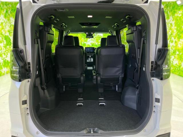 ヴォクシー ハイブリッドS-Z 新品タイヤ/保証書/ディスプレイオーディオ+ナビ10.5インチ/フリップダウンモニター 純正 14インチ/トヨタセーフティセンス/両側電動スライドドア/シートヒーター 前席 衝突被害軽減システム(20枚目)