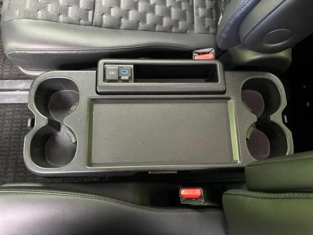 ヴォクシー ハイブリッドS-Z 新品タイヤ/保証書/ディスプレイオーディオ+ナビ10.5インチ/フリップダウンモニター 純正 14インチ/トヨタセーフティセンス/両側電動スライドドア/シートヒーター 前席 衝突被害軽減システム(42枚目)