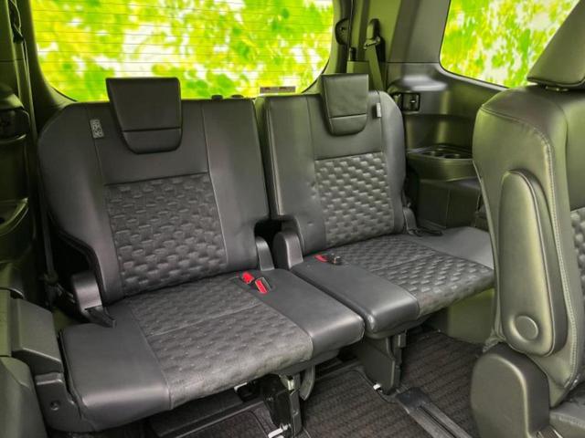 ヴォクシー ハイブリッドS-Z 新品タイヤ/保証書/純正 10インチ SDナビ/衝突安全装置/両側電動スライドドア/シートヒーター/車線逸脱防止支援システム/ヘッドランプ LED/USBジャック/Bluetooth接続 バックカメラ(6枚目)