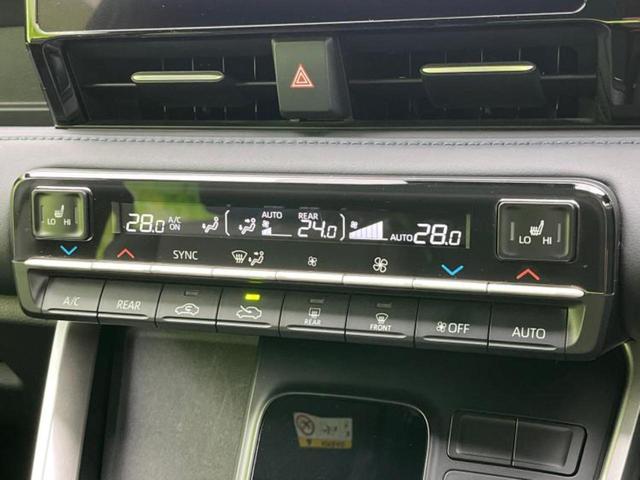 ヴォクシー ハイブリッドS-Z 新品タイヤ/保証書/純正 10インチ SDナビ/衝突安全装置/両側電動スライドドア/シートヒーター/車線逸脱防止支援システム/ヘッドランプ LED/USBジャック/Bluetooth接続 バックカメラ(17枚目)