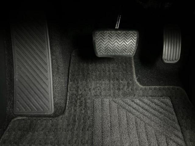 ヴォクシー ハイブリッドS-Z 新品タイヤ/保証書/純正 10インチ SDナビ/衝突安全装置/両側電動スライドドア/シートヒーター/車線逸脱防止支援システム/ヘッドランプ LED/USBジャック/Bluetooth接続 バックカメラ(35枚目)