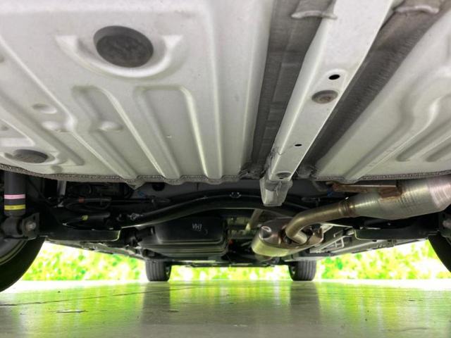 ヴォクシー ハイブリッドS-Z 新品タイヤ/保証書/純正 10インチ SDナビ/衝突安全装置/両側電動スライドドア/シートヒーター/車線逸脱防止支援システム/ヘッドランプ LED/USBジャック/Bluetooth接続 バックカメラ(47枚目)