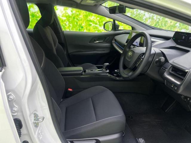 プリウス G 保証書/ディスプレイオーディオ+ナビ8インチ/トヨタセーフティセンス/シートヒーター/パノラミックビューモニター/車線逸脱防止支援システム/ヘッドランプ LED/Bluetooth接続 全周囲カメラ(4枚目)