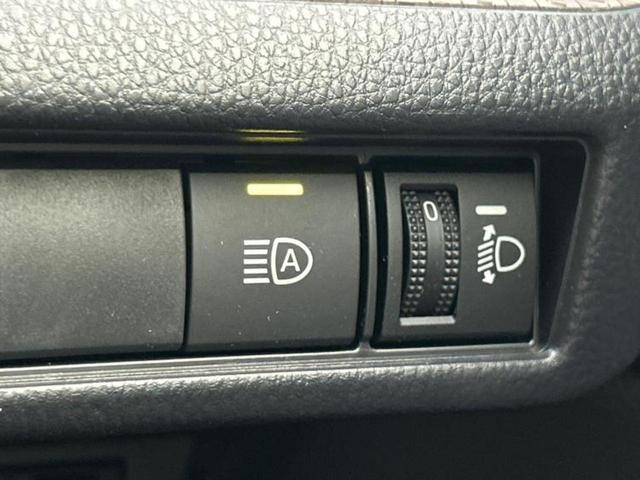 プリウス G 保証書/ディスプレイオーディオ+ナビ8インチ/トヨタセーフティセンス/シートヒーター/パノラミックビューモニター/車線逸脱防止支援システム/ヘッドランプ LED/Bluetooth接続 全周囲カメラ(15枚目)