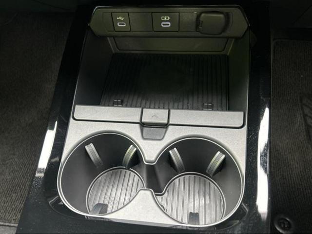 プリウス G 保証書/ディスプレイオーディオ+ナビ8インチ/トヨタセーフティセンス/シートヒーター/パノラミックビューモニター/車線逸脱防止支援システム/ヘッドランプ LED/Bluetooth接続 全周囲カメラ(33枚目)