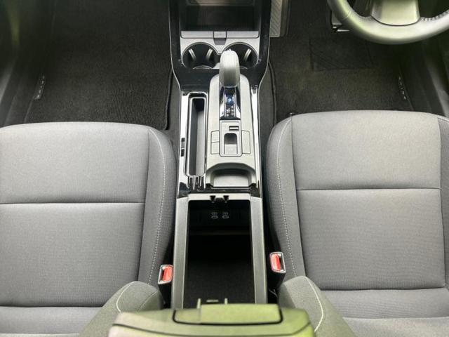 プリウス G 保証書/ディスプレイオーディオ+ナビ8インチ/トヨタセーフティセンス/シートヒーター/パノラミックビューモニター/車線逸脱防止支援システム/ヘッドランプ LED/Bluetooth接続 全周囲カメラ(37枚目)