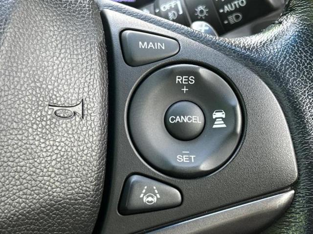 フィットハイブリッド ハイブリッド・Ｓホンダセンシング　新品タイヤ／保証書／純正　メモリーナビ／ホンダセンシング／車線逸脱防止支援システム／ヘッドランプ　ＬＥＤ／ＵＳＢジャック／Ｂｌｕｅｔｏｏｔｈ接続／ＥＴＣ／横滑り防止装置／クルーズコントロール（13枚目）