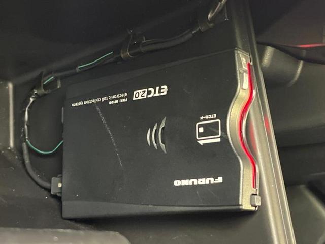 ジムニー ４ＷＤ　ＸＣ　保証書／社外　８インチ　ＳＤナビ／セーフティサポート（スズキ）／シートヒーター／車線逸脱防止支援システム／ドライブレコーダー　前後／ヘッドランプ　ＬＥＤ／Ｂｌｕｅｔｏｏｔｈ接続／ＥＴＣ　ワンオーナー（17枚目）