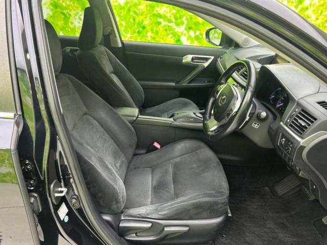 CT CT200h 新品タイヤ/純正 SDナビ/シートヒーター 前席/USBジャック/Bluetooth接続/ETC/EBD付ABS/横滑り防止装置/アイドリングストップ/バックモニター/フルセグTV/DVD DVD再生(4枚目)