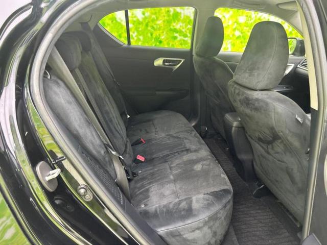 CT CT200h 新品タイヤ/純正 SDナビ/シートヒーター 前席/USBジャック/Bluetooth接続/ETC/EBD付ABS/横滑り防止装置/アイドリングストップ/バックモニター/フルセグTV/DVD DVD再生(5枚目)