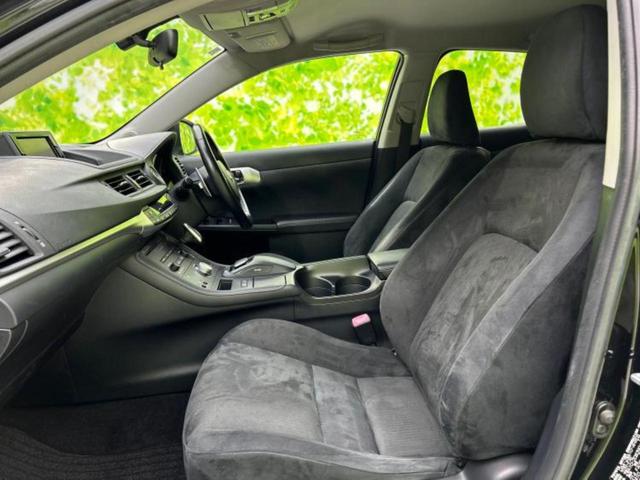 CT CT200h 新品タイヤ/純正 SDナビ/シートヒーター 前席/USBジャック/Bluetooth接続/ETC/EBD付ABS/横滑り防止装置/アイドリングストップ/バックモニター/フルセグTV/DVD DVD再生(6枚目)