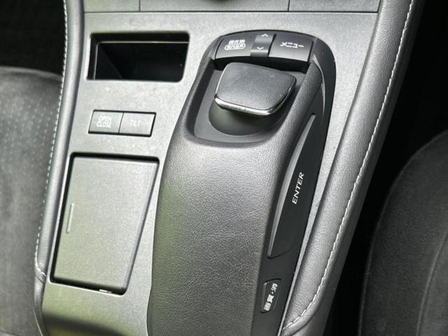 CT CT200h 新品タイヤ/純正 SDナビ/シートヒーター 前席/USBジャック/Bluetooth接続/ETC/EBD付ABS/横滑り防止装置/アイドリングストップ/バックモニター/フルセグTV/DVD DVD再生(14枚目)