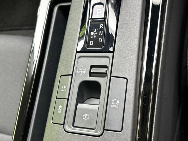 プリウス G ディスプレイオーディオ+ナビ8インチ/衝突安全装置/シートヒーター/車線逸脱防止支援システム/ヘッドランプ LED/ETC/EBD付ABS/横滑り防止装置/アイドリングストップ 衝突被害軽減システム(14枚目)