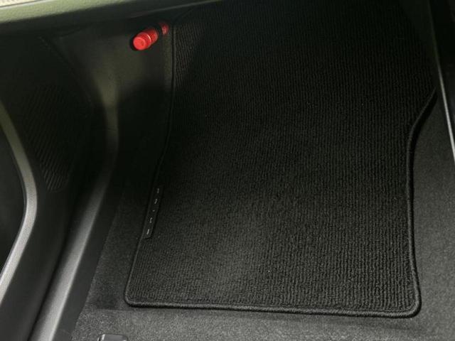 プリウス G ディスプレイオーディオ+ナビ8インチ/衝突安全装置/シートヒーター/車線逸脱防止支援システム/ヘッドランプ LED/ETC/EBD付ABS/横滑り防止装置/アイドリングストップ 衝突被害軽減システム(31枚目)