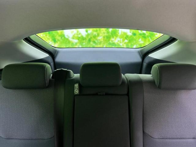 プリウス G ディスプレイオーディオ+ナビ8インチ/衝突安全装置/シートヒーター/車線逸脱防止支援システム/ヘッドランプ LED/ETC/EBD付ABS/横滑り防止装置/アイドリングストップ 衝突被害軽減システム(37枚目)