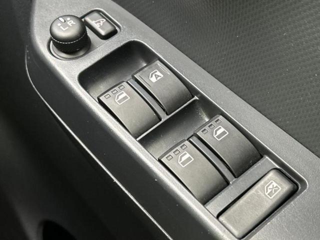 ミライース Ｘ　ＳＡ３　新品タイヤ／保証書／純正　ＳＤナビ／衝突安全装置／車線逸脱防止支援システム／ヘッドランプ　ＬＥＤ／Ｂｌｕｅｔｏｏｔｈ接続／ＥＢＤ付ＡＢＳ／横滑り防止装置／アイドリングストップ／バックモニター（17枚目）