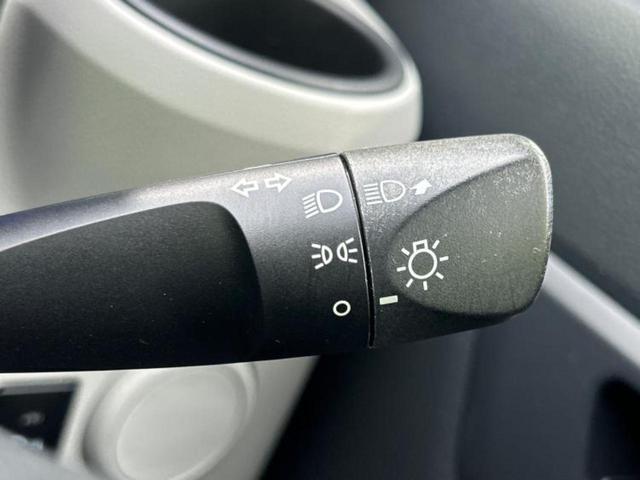 ミライース Ｘ　ＳＡ３　新品タイヤ／保証書／純正　ＳＤナビ／衝突安全装置／車線逸脱防止支援システム／ヘッドランプ　ＬＥＤ／Ｂｌｕｅｔｏｏｔｈ接続／ＥＢＤ付ＡＢＳ／横滑り防止装置／アイドリングストップ／バックモニター（18枚目）