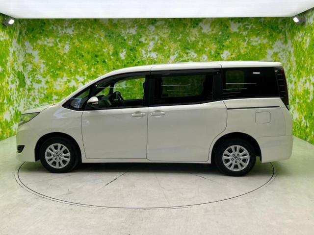 ノア ハイブリッドX 新品タイヤ/保証書/純正 9インチ SDナビ/衝突安全装置/電動スライドドア/車線逸脱防止支援システム/ドライブレコーダー 純正/ヘッドランプ LED/Bluetooth接続/ETC バックカメラ(2枚目)