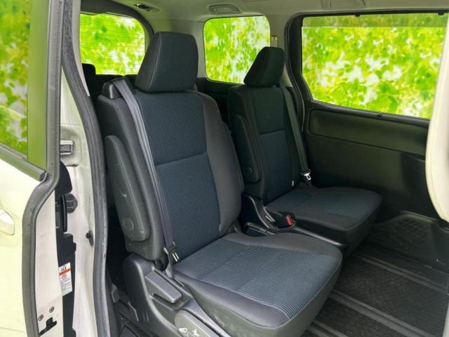 ノア ハイブリッドX 新品タイヤ/保証書/純正 9インチ SDナビ/衝突安全装置/電動スライドドア/車線逸脱防止支援システム/ドライブレコーダー 純正/ヘッドランプ LED/Bluetooth接続/ETC バックカメラ(5枚目)