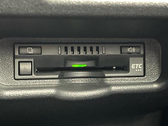 ハイエースバン ロングスーパーGLダークプライム2 エアロ/保証書/純正 SDナビ/衝突安全装置/両側電動スライドドア/車線逸脱防止支援システム/ヘッドランプ LED/ETC/EBD付ABS/横滑り防止装置/フルセグTV/エアバッグ 運転席 フルエアロ(14枚目)