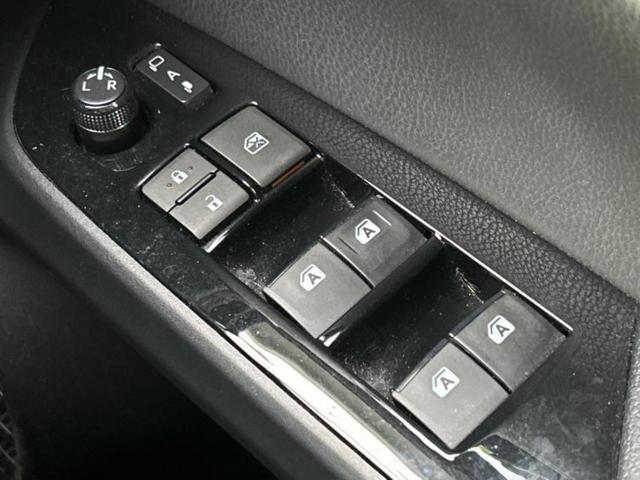 プリウス Ａプレミアム　エアロ／保証書／純正　９インチ　ＳＤナビ／衝突安全装置／シートヒーター／車線逸脱防止支援システム／シート　フルレザー／パーキングアシスト　バックガイド／パーキングアシスト　自動操舵　革シート　ＥＴＣ（23枚目）