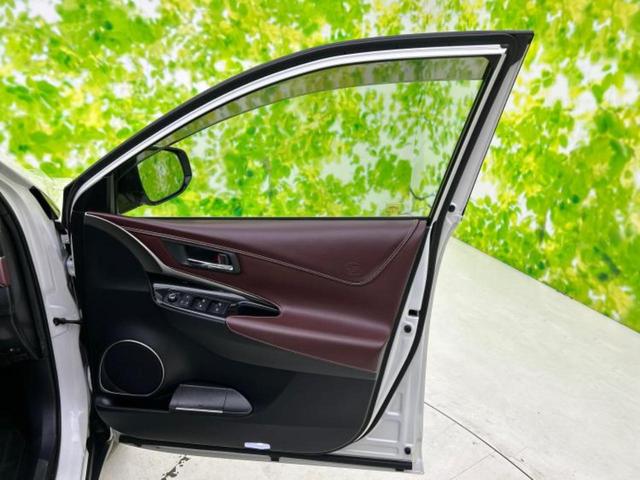 ハリアー プレミアム　保証書／純正　９インチ　ＳＤナビ／車線逸脱防止支援システム／シート　ハーフレザー／電動バックドア／ヘッドランプ　ＬＥＤ／ＥＴＣ／ＥＢＤ付ＡＢＳ／横滑り防止装置／アイドリングストップ／フルセグＴＶ（20枚目）