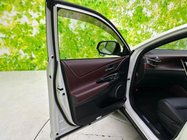 ハリアー プレミアム　保証書／純正　９インチ　ＳＤナビ／車線逸脱防止支援システム／シート　ハーフレザー／電動バックドア／ヘッドランプ　ＬＥＤ／ＥＴＣ／ＥＢＤ付ＡＢＳ／横滑り防止装置／アイドリングストップ／フルセグＴＶ（22枚目）