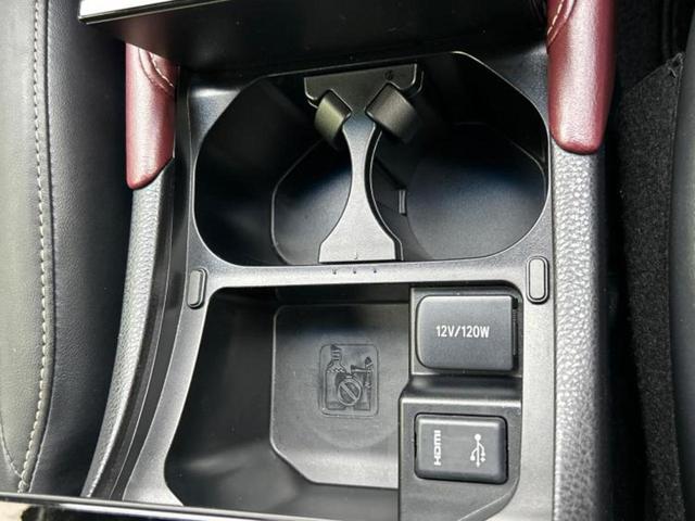 ハリアー プレミアム　保証書／純正　９インチ　ＳＤナビ／車線逸脱防止支援システム／シート　ハーフレザー／電動バックドア／ヘッドランプ　ＬＥＤ／ＥＴＣ／ＥＢＤ付ＡＢＳ／横滑り防止装置／アイドリングストップ／フルセグＴＶ（33枚目）